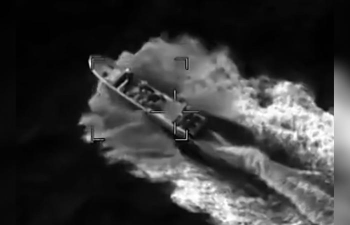 أمريكا تعلن مقتل ثلاثة أشخاص في ضربة على قارب يُشتبه باستخدامه لتهريب المخدرات