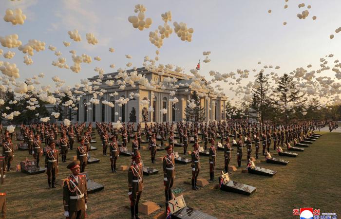 وزير
      الدفاع
      الروسي
      يجري
      محادثات
      مع
      نائب
      وزير
      الدفاع
      الإيراني