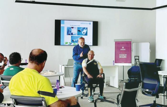 إدارة تطوير الكرة تنظم دورة إسعافات أولية للمدربين