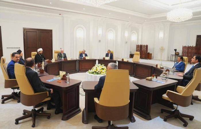 السفير
      السعودي:
      التمسك
      بـ«الطائف»
      المدخل
      لأي
      تسوية
      في
      لبنان