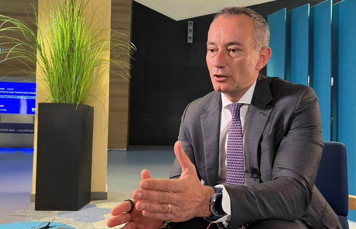 لبنان:
      دعم
      واسع
      لمواقف
      عون
      التفاوضية