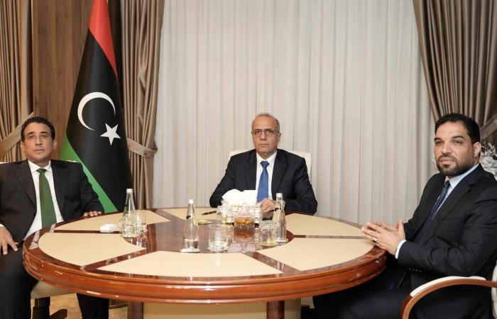 قصف
      بمسيّرات
      يوقع
      11
      قتيلاً
      في
      مدينة
      ربك
      السودانية