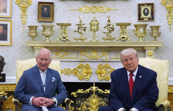 بالصور:
      أميركا
      تحتفي
      بالملك
      تشارلز...
      وترمب
      يشيد
      بعمق
      «العلاقة
      الخاصة»
      مع
      بريطانيا