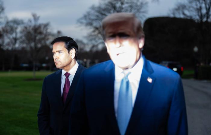 تركيا:
      اتهامات
      للحكومة
      بالمماطلة
      في
      «السلام»
      مع
      الأكراد