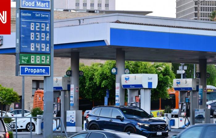 متابعة: أرقام.. سعر الوقود بأمريكا يقفز لأعلى مستوى بـ4 سنوات الأربعاء وشركات تحقق أرباحا ضخمة وصلت أكثر من ضعفين