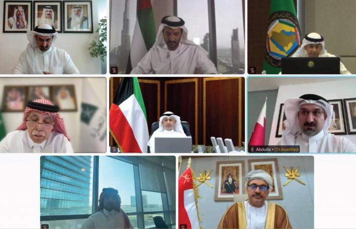 البديوي:
      تحديات
      المنطقة
      اختبار
      حقيقي
      لقدرة
      «الخليج»
      على
      حماية
      المكتسبات