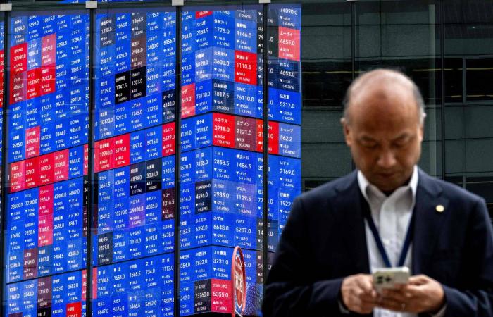 الأسهم
      الأوروبية
      تتراجع
      مع
      تصاعد
      مخاوف
      الشرق
      الأوسط
      وارتفاع
      النفط