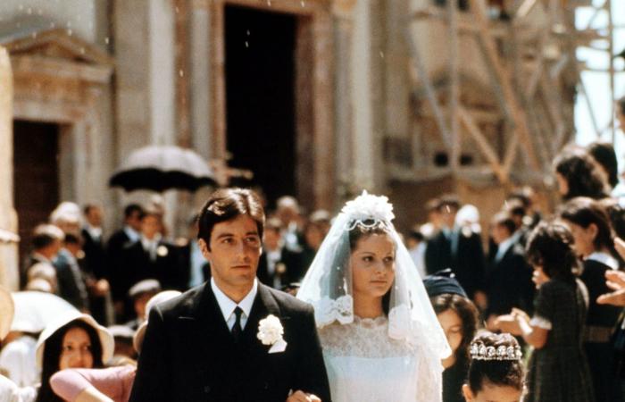 "هبة من السماء".. كيف غيّر فيلم "العرّاب" مصير هذه القرية الصغيرة بإيطاليا