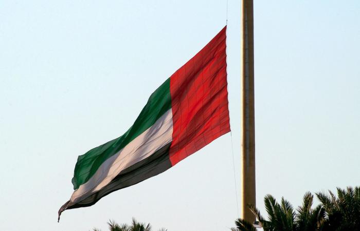 الإمارات تحظر سفر مواطنيها إلى إيران ولبنان والعراق