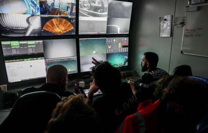 روبوت
      يعثر
      على
      كنوز
      سفينة
      غارقة
      منذ
      5
      قرون