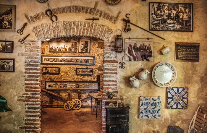 "هبة من السماء".. كيف غيّر فيلم "العرّاب" مصير هذه القرية الصغيرة بإيطاليا