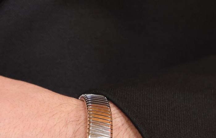 الجيل "زد" ينجذب إلى الساعات الكلاسيكية.. لا لوظيفتها فقط