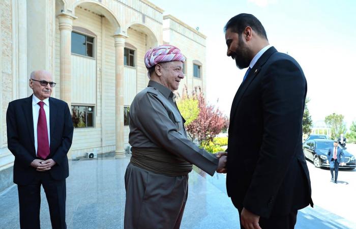 لبنان:
      النواب
      السنّة
      يدعمون
      قرار
      الدولة
      بالتفاوض
      مع
      إسرائيل