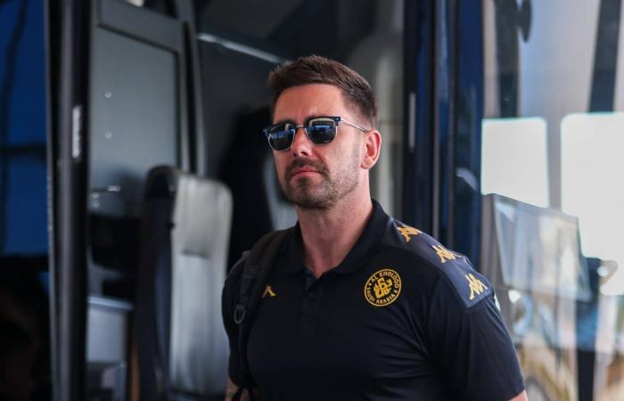 الدوري
      السعودي:
      نقاط
      «الآسيوية»
      تحفز
      الاتحاد
      لشباك
      الخلود