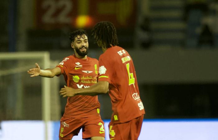 كيف
      أربك
      القادسية
      سباق
      اللقب
      بين
      النصر
      والهلال؟