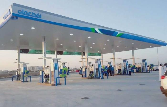 سعر نفط عمان يرتفع بمقدار 4.12 دولار للبرميل