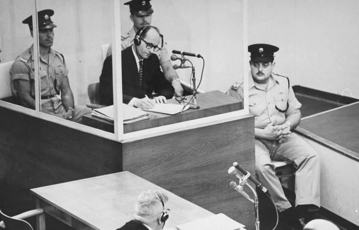 «قاعات
      في
      حظائر
      طائرات»...
      هكذا
      ستحاكم
      إسرائيل
      نخبة
      «حماس»
      المشاركين
      في
      «7
      أكتوبر»