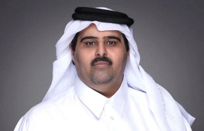 الرئيس التنفيذي للمؤسسة القطرية للإعلام يجتمع مع السفير المصري
