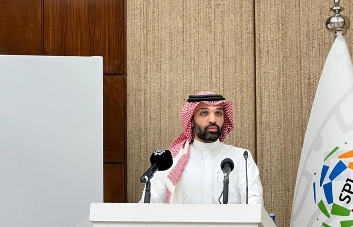 الرئيس
      التنفيذي
      لرابطة
      الدوري
      السعودي:
      استقطاب
      اللاعبين
      مستمر
      حتى
      2030...
      ومفاوضة
      النجوم
      ليست
      مسؤوليتنا