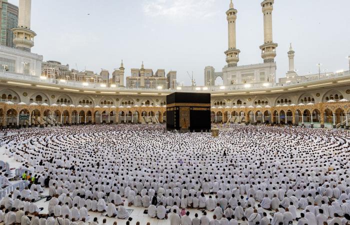 السعودية.. الداخلية تحدد عقوبات "رادعة" بحق مخالفي أنظمة وتعليمات الحج.. ما هي؟