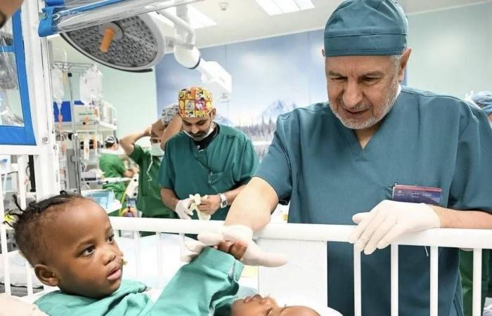 بدء
      عملية
      فصل
      التوأم
      الملتصق
      التنزاني
      «نانسي
      ونايس»
      في
      الرياض