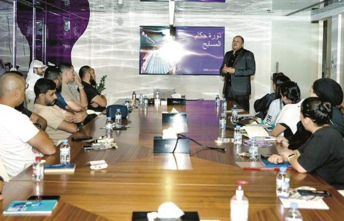 اتحاد الرياضات المائية يجهز حكام السباحة