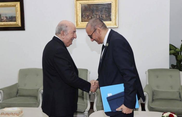الجزائر
      ترهن
      التطبيع
      مع
      باريس
      باعتذار
      صريح
      عن
      جرائم
      الاستعمار