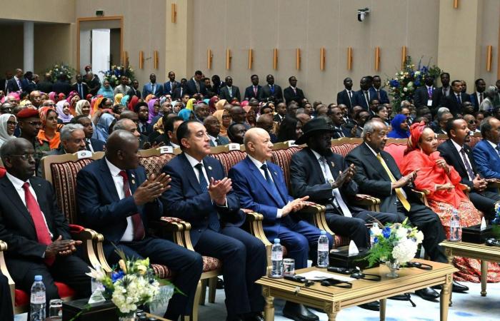 رئيس
      الوزراء
      المصري
      في
      جيبوتي
      لتعزيز
      علاقات
      «الشراكة»