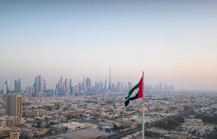 الإمارات تعلن عودة التعليم الحضوري في المدارس والجامعات غداً