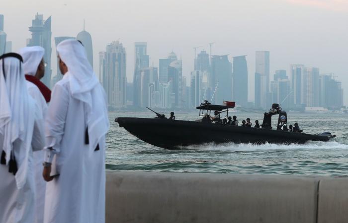 قبالة قطر.. سفينة تبلغ عن إصابتها بمقذوف وفقا لمنظمة بحرية