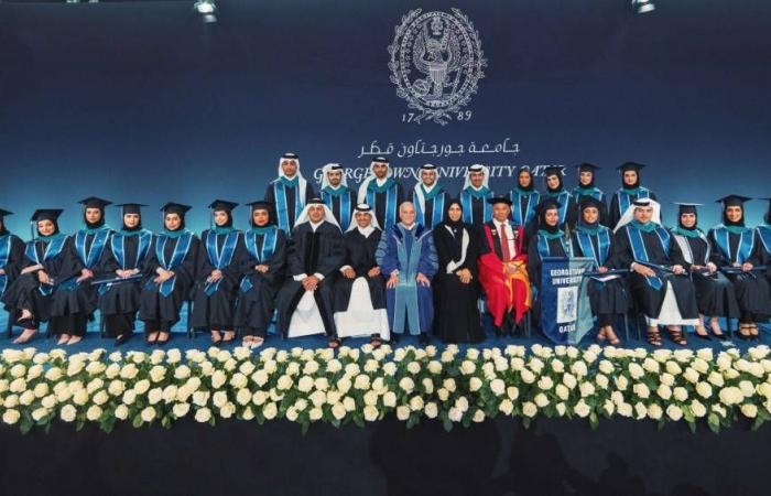 المعهد الدبلوماسي بوزارة الخارجية يحتفل بتخريج الدفعة الخامسة من البرنامج التنفيذي في الدراسات الدبلوماسية والشؤون الدولية