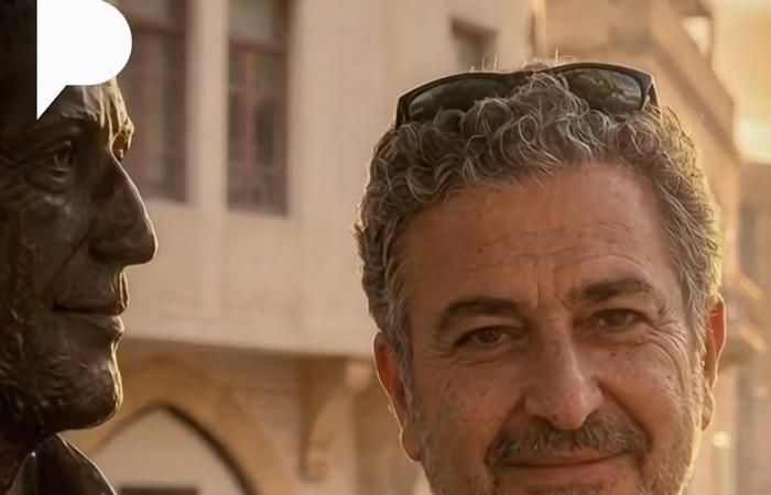 مصر
      تودِّع
      عبد
      الرحمن
      أبو
      زهرة
      «صائد
      الأدوار
      الصعبة»