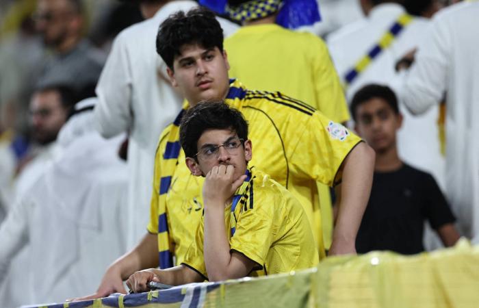 رونالدو
      مطمئناً
      جماهير
      النصر:
      الحلم
      أصبح
      قريباً