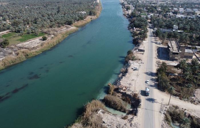 بين
      التخوين
      وكمّ
      الأفواه...
      حزن
      محرّم
      على
      خسارات
      أبناء
      الجنوب
      والضاحية