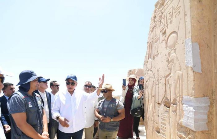 «رابية
      كدانة»
      تطوير
      عمراني
      يرتقي
      بجودة
      إسكان
      ضيوف
      الرحمن