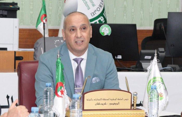المعارضة
      الجزائرية
      «تستنجد»
      بالرئاسة
      لمواجهة
      «أزمة
      التزكيات»