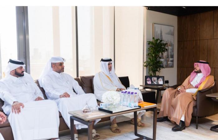 رئيس الهيئة العامة لتنظيم القطاع العقاري يجتمع مع الجهات العقارية السعودية لتعزيز الشراكة وتبادل الخبرات