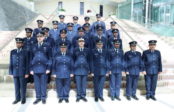أكاديمية الشرطة تحتفي بتخريج الدورة العليا للضباط