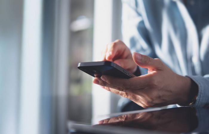 «eSIM»
      بعد
      10
      سنوات
      على
      الظهور...
      تكلفة
      أقل
      وجاهزية
      غير
      مكتملة