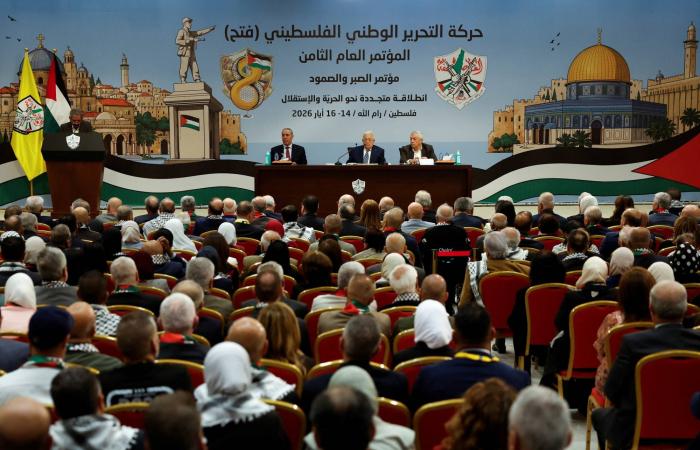 الزيدي
      يعبر
      أول
      اختبار
      برلماني
      بحكومة
      غير
      مكتملة