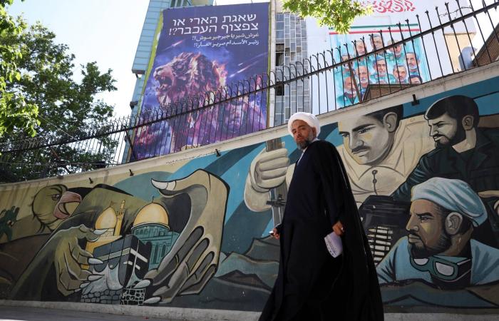 نهاية
      أسطورة
      «جيش
      الشعب»...
      إسرائيل
      تتجه
      للاستعانة
      بمرتزقة