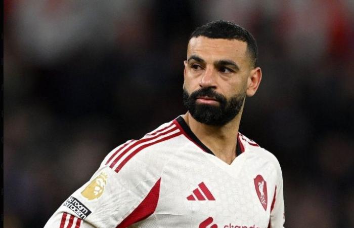 رسالة مؤثرة من محمد صلاح لجماهير ليفربول قبل رحيله
