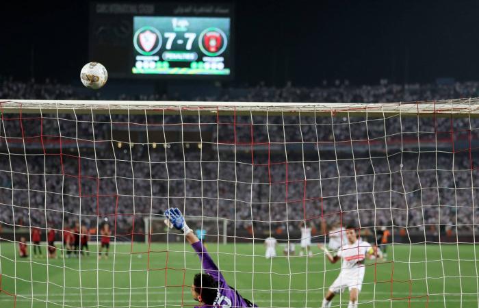 الزمالك
      يراهن
      على
      الدوري
      المصري
      لتعويض
      «الكونفدرالية»