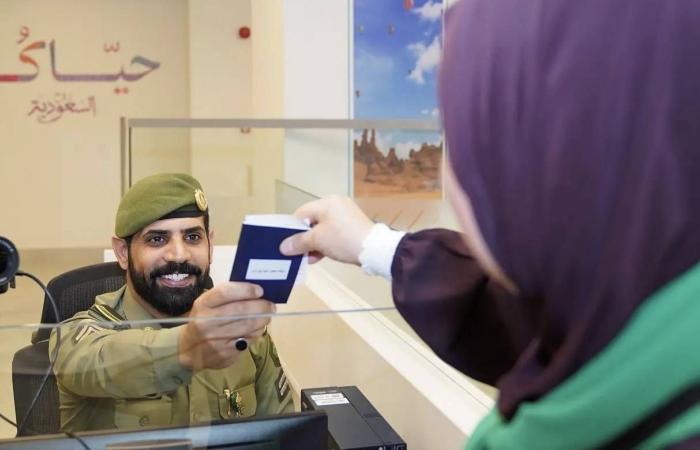 الإمارات:
      حريق
      بمولد
      كهربائي
      قرب
      محطة
      براكة
      إثر
      استهداف
      بمسيَّرة