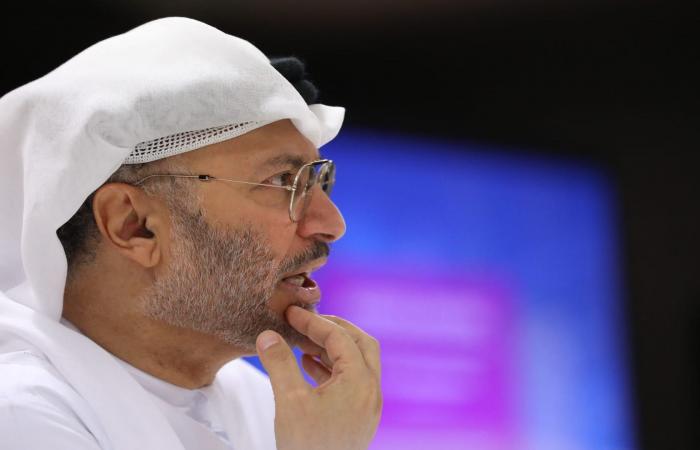 قرقاش: هناك خلط محيّر للأدوار في ظل العدوان الإيراني.. والموقف الرمادي أخطر من "اللاموقف"