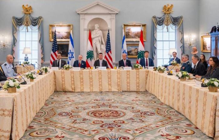 لبنان
      يحصر
      مهام
      وفده
      الأمني
      بالمباحثات
      «التقنية»
      مع
      إسرائيل