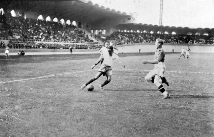 مونديال
      2026:
      منتخب
      الكونغو
      الديمقراطية
      يلغي
      معسكره
      في
      كينشاسا
      لتفشي
      فيروس
      إيبولا