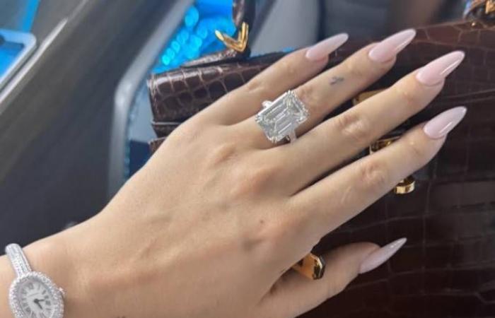 5
      عبارات
      بسيطة
      تساعدك
      على
      تكوين
      صداقات
      حقيقية