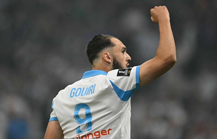 بعد
      أيام
      من
      التتويج
      بـ«الكونفدرالية»...
      اتهامات
      بالخيانة
      تهز
      اتحاد
      العاصمة