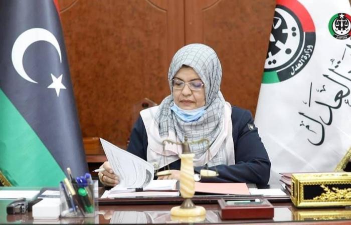 بعد
      محاكمة
      الهيشري...
      «الجنائية
      الدولية»
      تُعيد
      للواجهة
      ملف
      الانتهاكات
      بليبيا